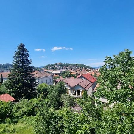 Central Apartment With City View Brasov Bagian luar foto