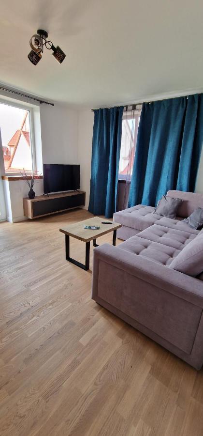 Central Apartment With City View Brasov Bagian luar foto