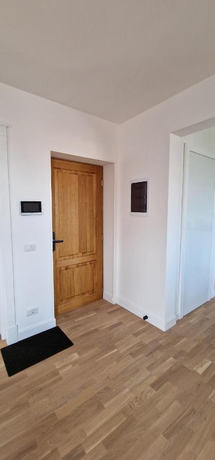 Central Apartment With City View Brasov Bagian luar foto